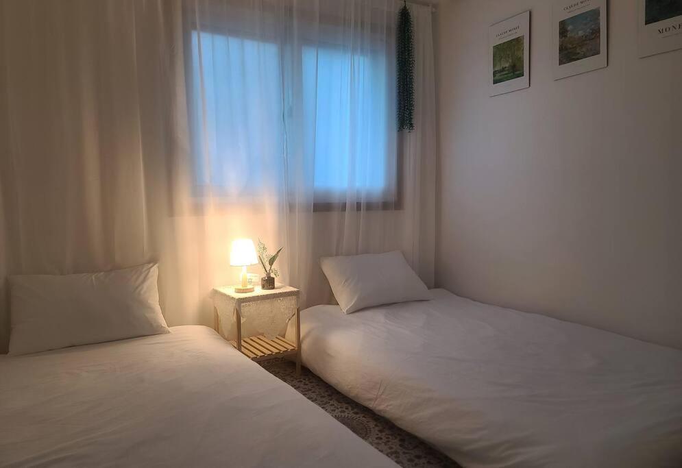 Yun Seongsu Apartment Seoul